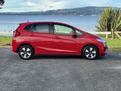 Photo of the vehicle Honda Fit