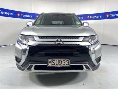 Photo of the vehicle Mitsubishi Outlander