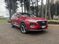 Photo of the vehicle Hyundai Santa Fe