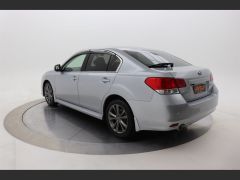 Photo of the vehicle Subaru Legacy