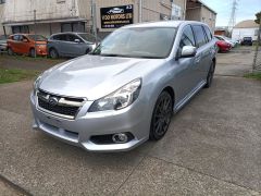 Photo of the vehicle Subaru Legacy