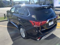 Photo of the vehicle Mitsubishi Outlander