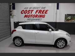 Photo of the vehicle Suzuki Swift