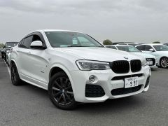 Photo of the vehicle BMW X4