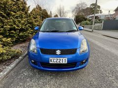 Photo of the vehicle Suzuki Swift