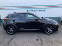 Photo of the vehicle Mazda CX-3