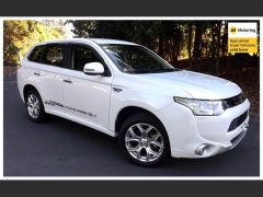 Photo of the vehicle Mitsubishi Outlander