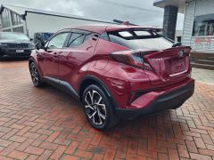 Photo of the vehicle Toyota C-HR