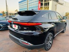 Photo of the vehicle Toyota Harrier