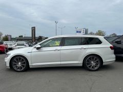 Photo of the vehicle Volkswagen Passat