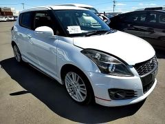 Photo of the vehicle Suzuki Swift