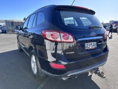 Photo of the vehicle Hyundai Santa Fe