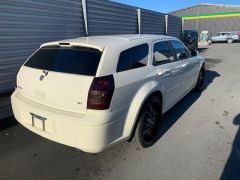 Photo of the vehicle Dodge Magnum