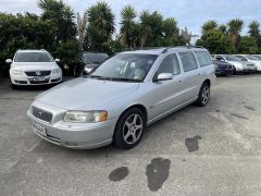 Photo of the vehicle Volvo V70