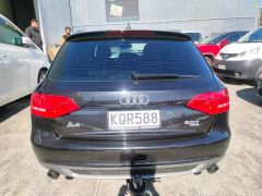 Photo of the vehicle Audi A4