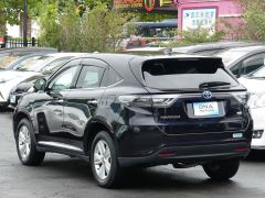 Photo of the vehicle Toyota Harrier