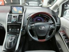 Photo of the vehicle Toyota Sai