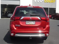 Photo of the vehicle Mitsubishi Outlander