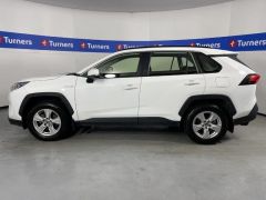 Photo of the vehicle Toyota RAV4