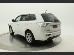 Photo of the vehicle Mitsubishi Outlander