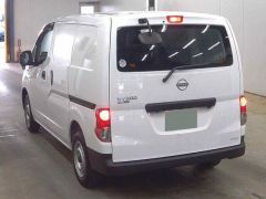 Photo of the vehicle Nissan NV200