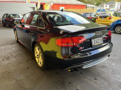 Photo of the vehicle Audi S4