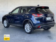 Photo of the vehicle Mazda CX-5