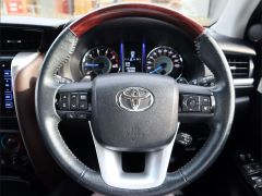 Photo of the vehicle Toyota Fortuner