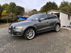 Photo of the vehicle Audi Q5