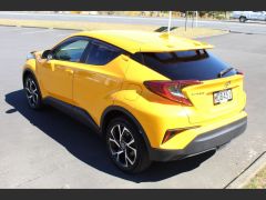 Photo of the vehicle Toyota C-HR