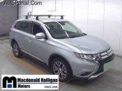 Photo of the vehicle Mitsubishi Outlander