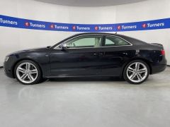 Photo of the vehicle Audi S5