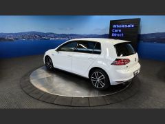 Photo of the vehicle Volkswagen Golf