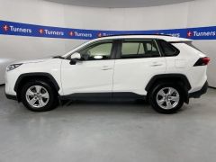 Photo of the vehicle Toyota RAV4