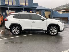 Photo of the vehicle Toyota RAV4