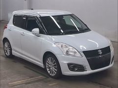 Photo of the vehicle Suzuki Swift