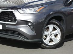 Photo of the vehicle Toyota Highlander