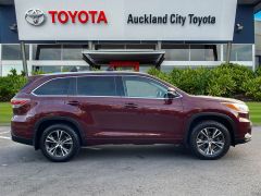 Photo of the vehicle Toyota Highlander