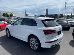 Photo of the vehicle Audi Q5