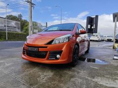 Photo of the vehicle Toyota Vitz