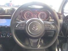 Photo of the vehicle Suzuki Swift