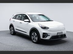 Photo of the vehicle Kia Niro