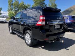 Photo of the vehicle Toyota Land Cruiser Prado