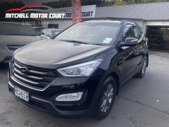 Photo of the vehicle Hyundai Santa Fe