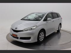 Photo of the vehicle Toyota Wish