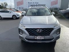 Photo of the vehicle Hyundai Santa Fe