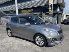 Photo of the vehicle Suzuki Swift