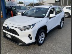 Photo of the vehicle Toyota RAV4