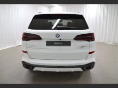 Photo of the vehicle BMW X5