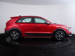 Photo of the vehicle Kia Niro